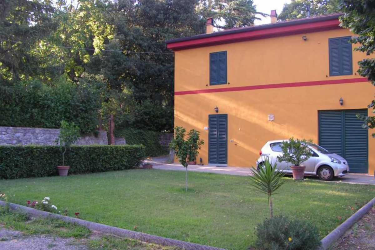 A Casa Di Antonio Otel Lucca Dış mekan fotoğraf